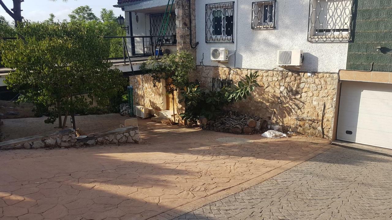 Calicanto House & Pool Torrent  Exterior photo