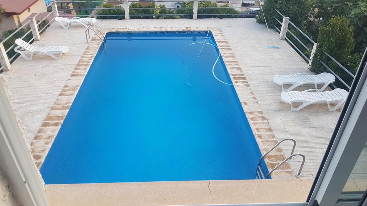Calicanto House & Pool Torrent  Exterior photo